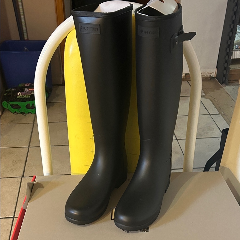 Hunter Women's Matte Black Tall Rain Boots